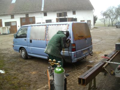 Verschweißen der Türen